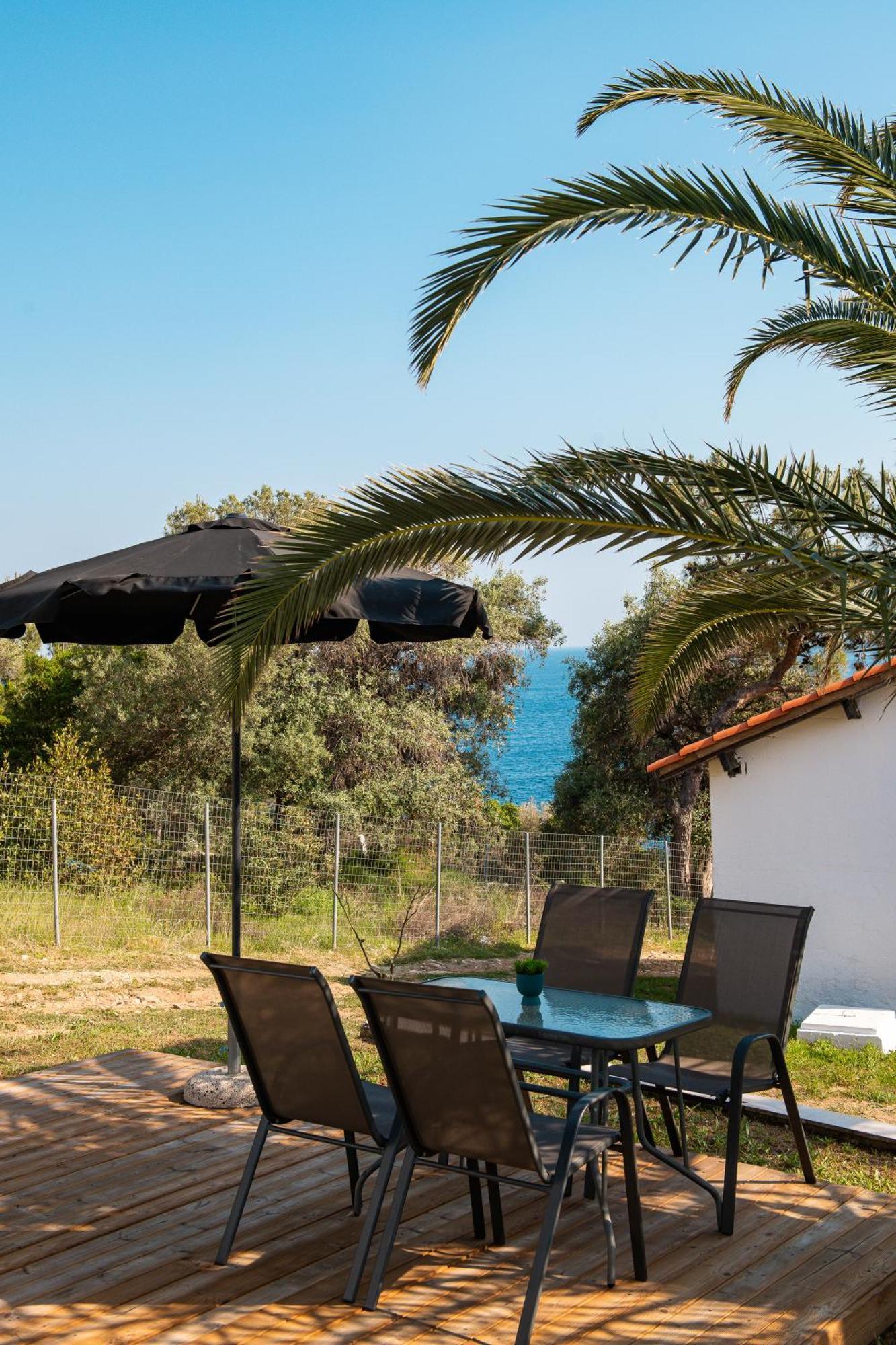 Acroterra - Easy Living Aparthotel Aliki  Exterior photo