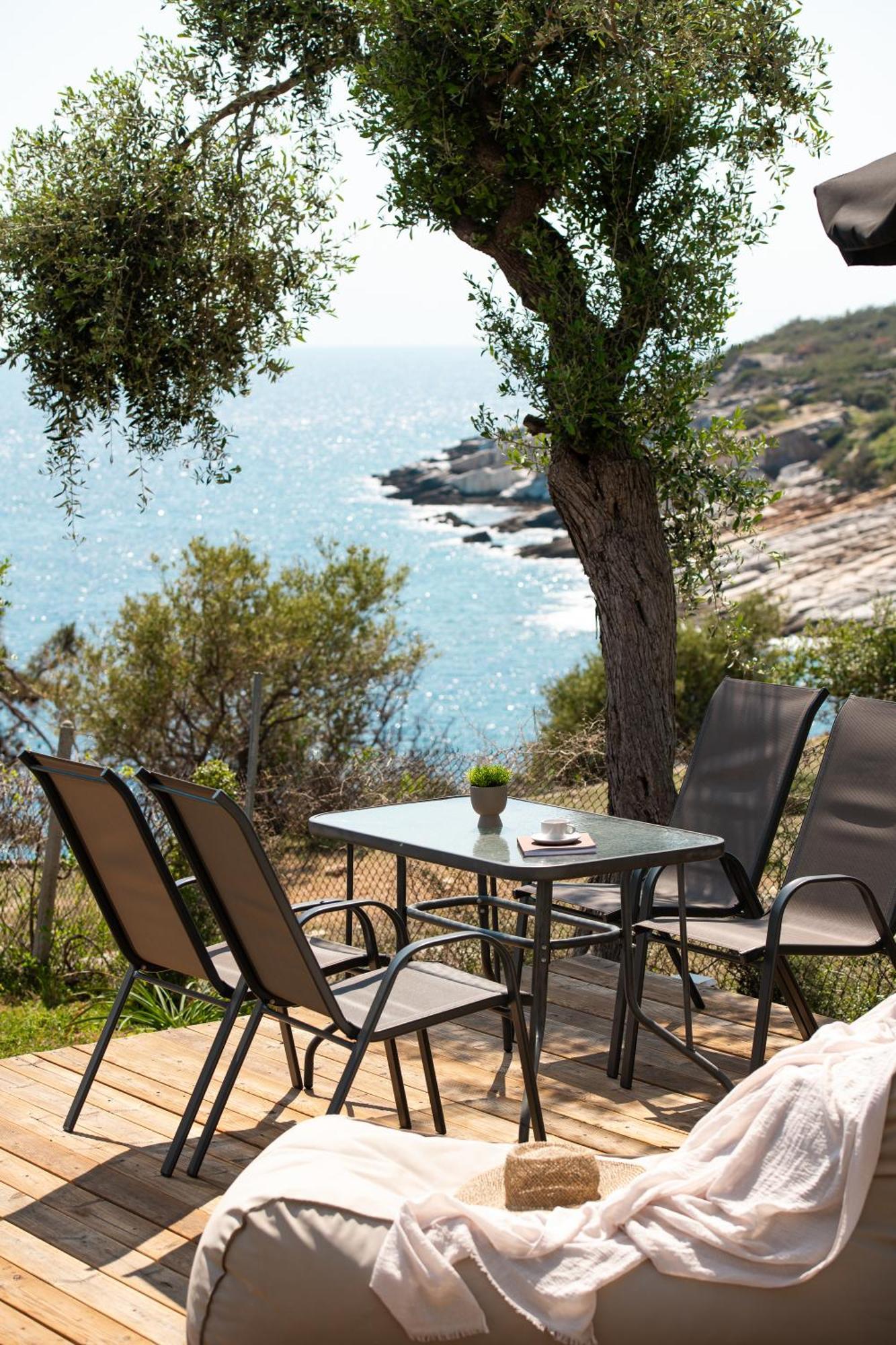 Acroterra - Easy Living Aparthotel Aliki  Exterior photo