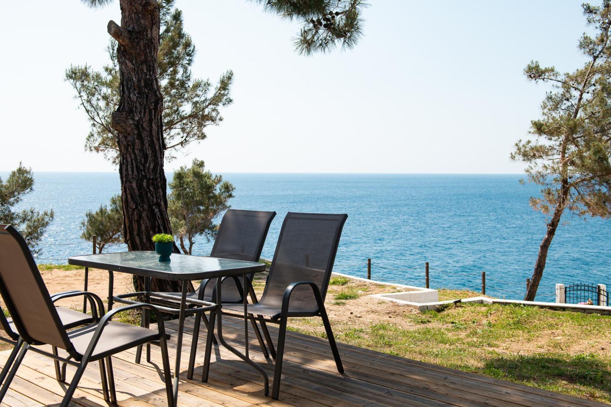 Acroterra - Easy Living Aparthotel Aliki  Exterior photo