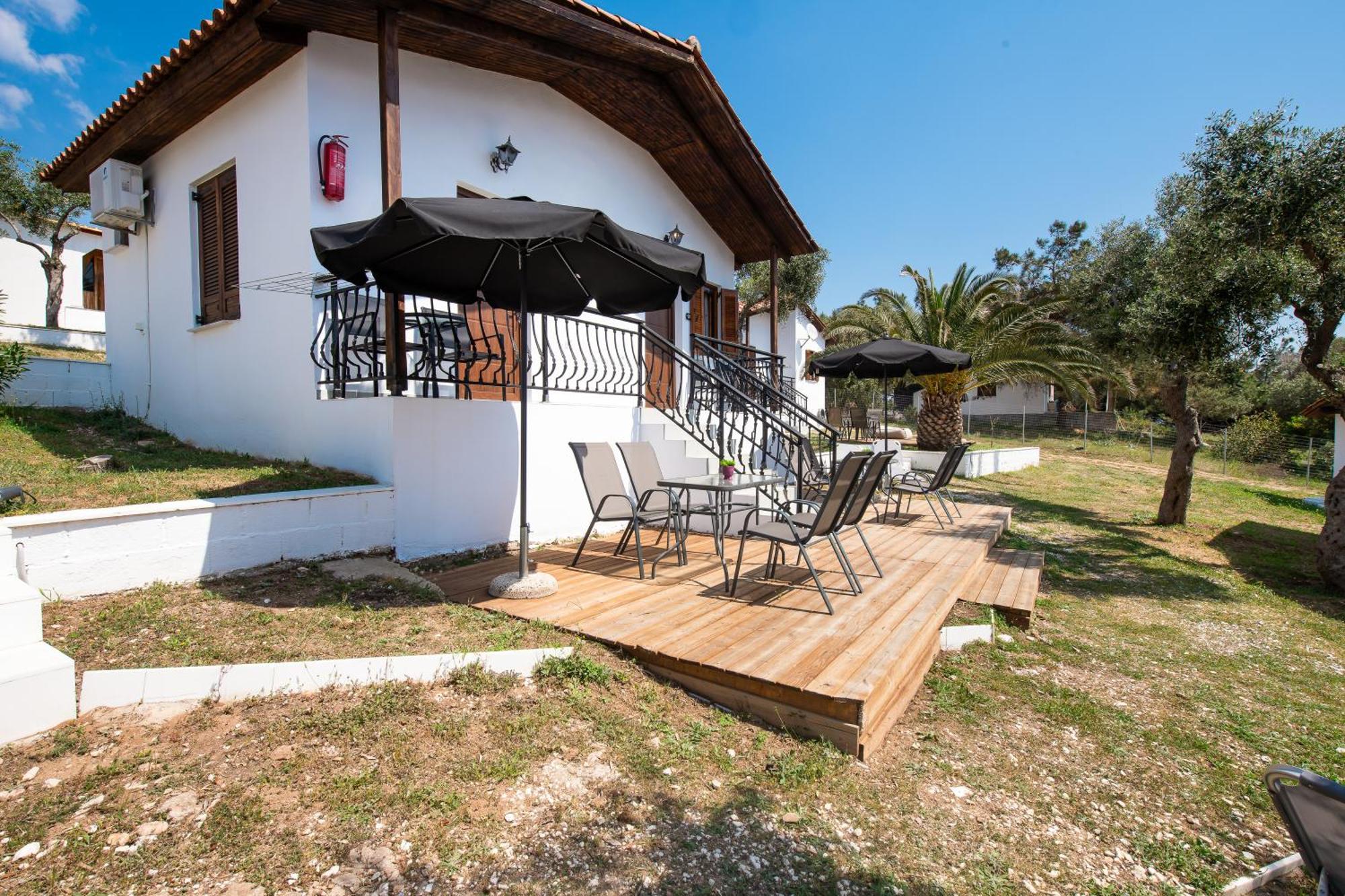 Acroterra - Easy Living Aparthotel Aliki  Exterior photo