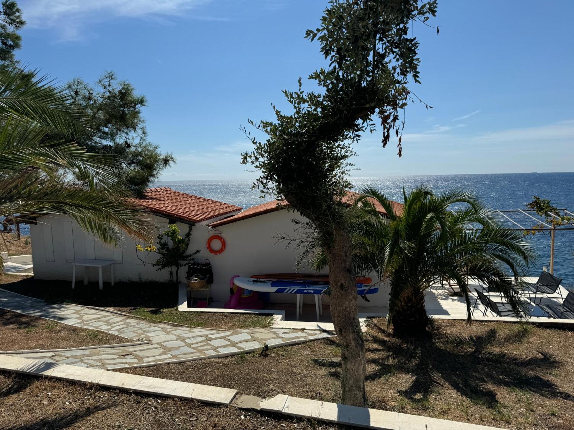Acroterra - Easy Living Aparthotel Aliki  Exterior photo